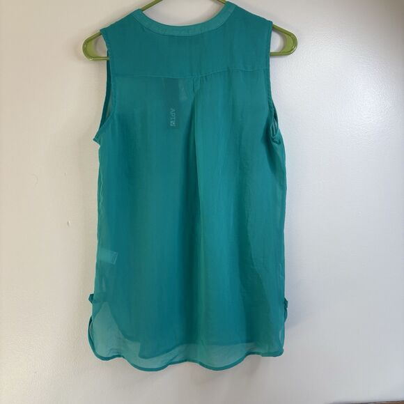 Ann Taylor‎ LOFT Women's Small Green Sleeveless Classic Blouse Light Weight - Picture 7 of 9